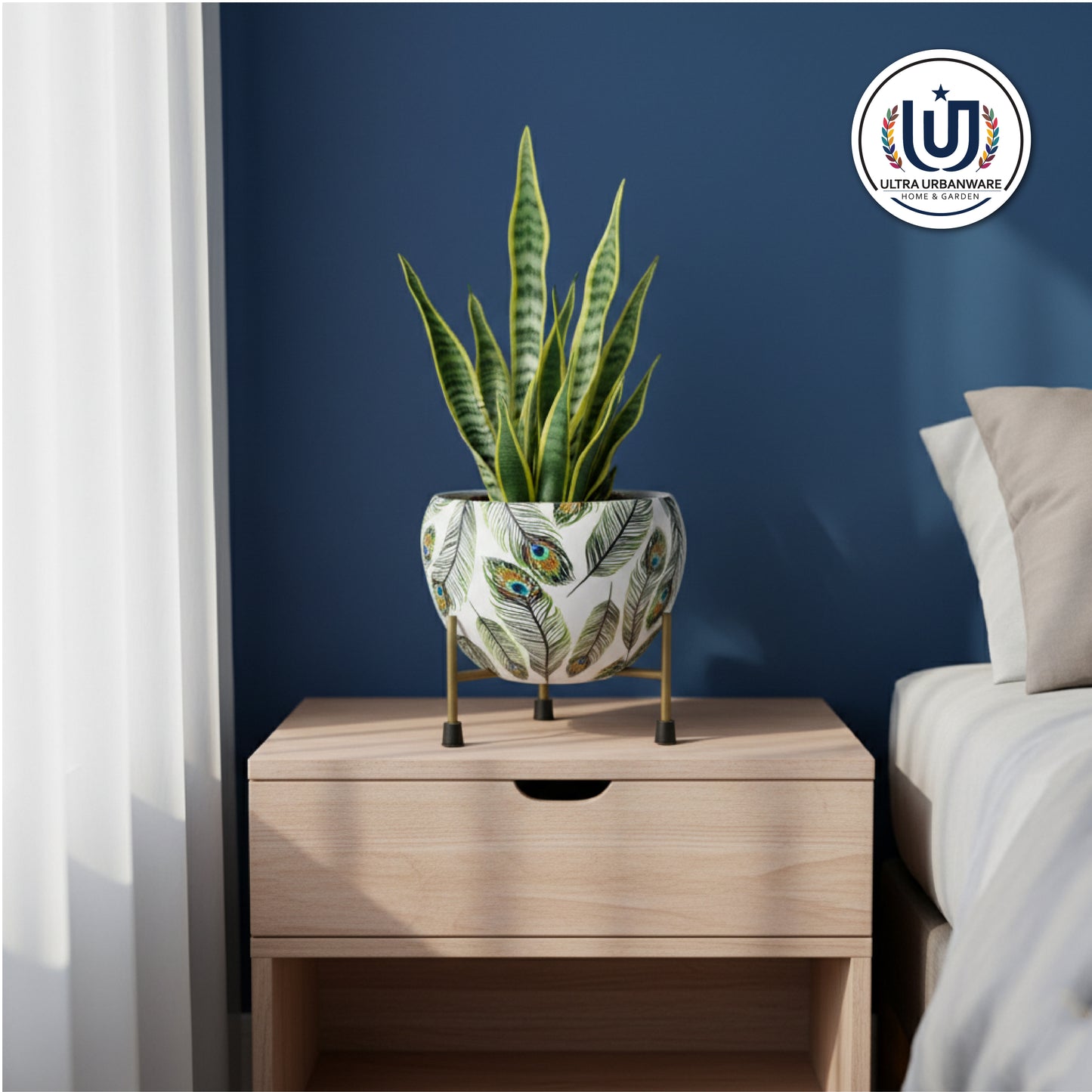 Mystic Metal Pot with Stand